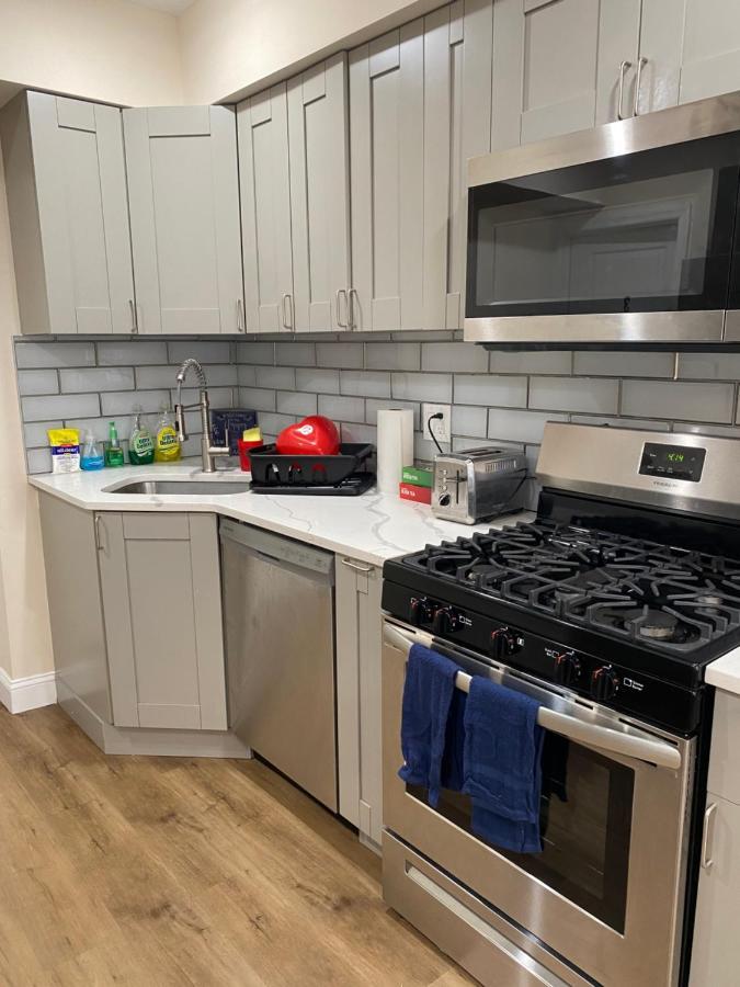 Private Room In South Philly Near Arenas! Philadelphia Exteriör bild