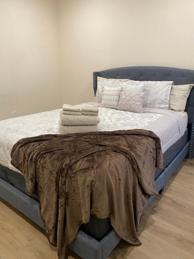 Private Room In South Philly Near Arenas! Philadelphia Exteriör bild